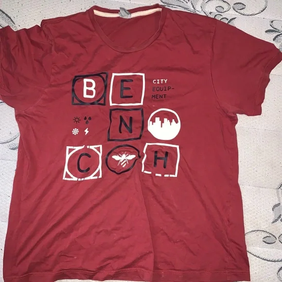 Bench tee - Picture 1 of 3